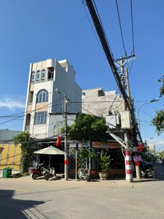 Bán nhà góc 2MT Đường 41 Linh Đông, đường 9m, 153.3m². Cạnh Phạm Văn Đồng. Đang KD quán CF
